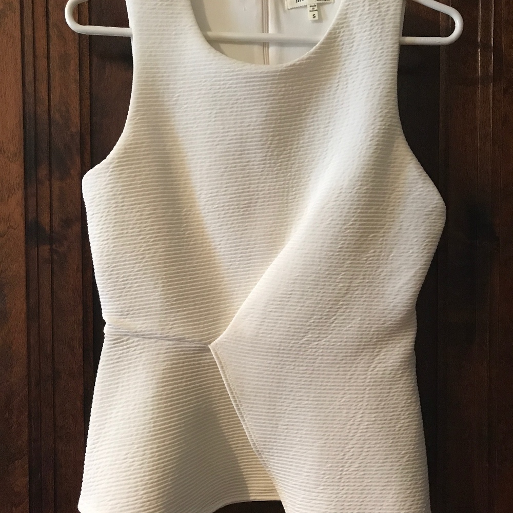 NWT WHITE BLOUSE